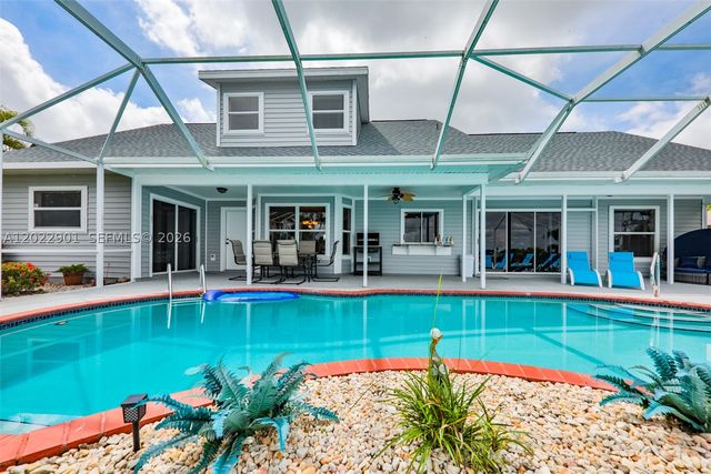 407 SW 37 St, Cape Coral, FL 33914