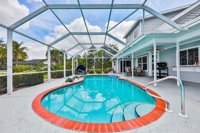 407 SW 37 St, Cape Coral, FL 33914