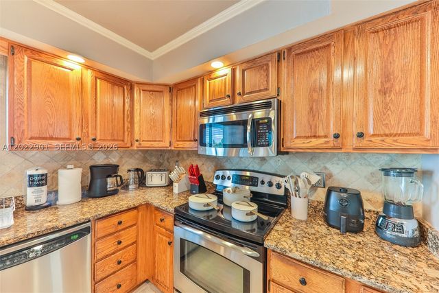 407 SW 37 St, Cape Coral, FL 33914