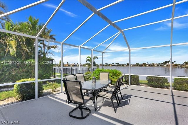 407 SW 37 St, Cape Coral, FL 33914