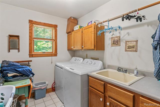 1591 Baldwin Road, Lapeer, MI 48446