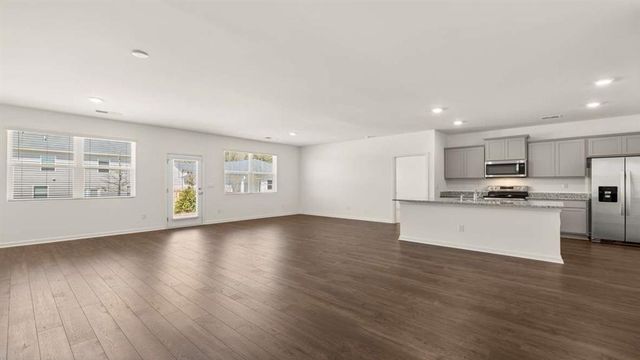 8583 PREAKNESS Pass, Lithonia, GA 30058