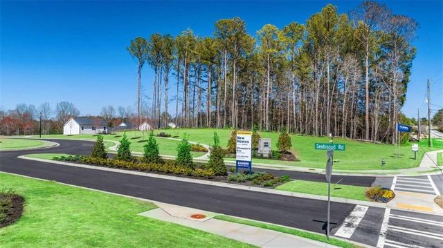 8583 PREAKNESS Pass, Lithonia, GA 30058