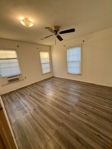 3024 Edna Avenue, Waco, TX 76708