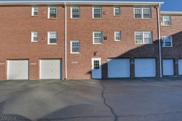 255 Bogert Road 2A, River Edge Boro, NJ 07661