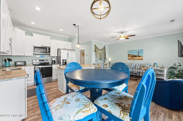 510 W St George Street, Southport, NC 28461