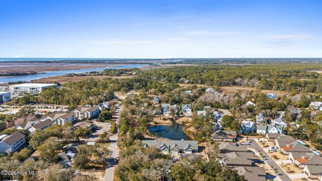 510 W St George Street, Southport, NC 28461