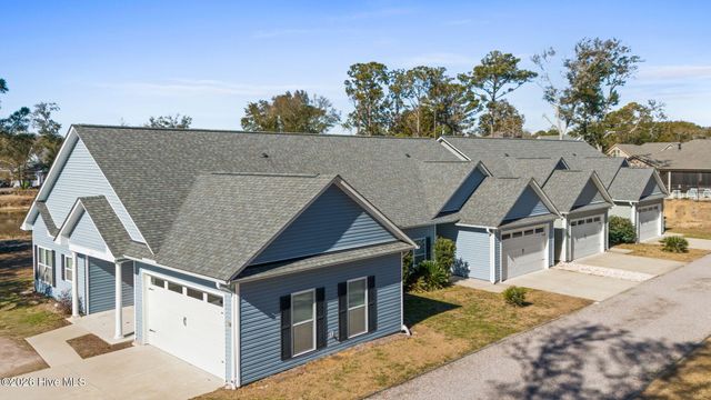 510 W St George Street, Southport, NC 28461
