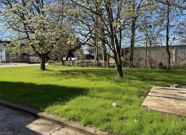 706 cranbrook Street, Greensboro, NC 27407