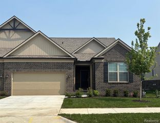 813 Kelpie Drive, Ann Arbor, MI 48108