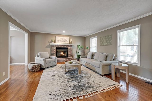 15776 Horton Court, Overland Park, KS 66223