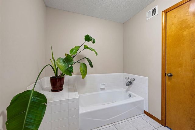 15776 Horton Court, Overland Park, KS 66223