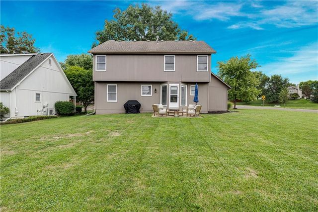 15776 Horton Court, Overland Park, KS 66223