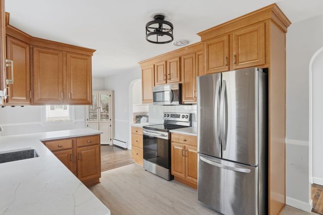 269 Great Swamp Road, Glastonbury, CT 06033