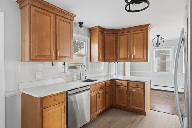 269 Great Swamp Road, Glastonbury, CT 06033