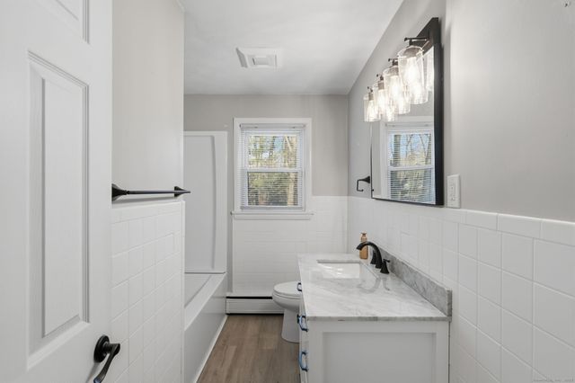 269 Great Swamp Road, Glastonbury, CT 06033