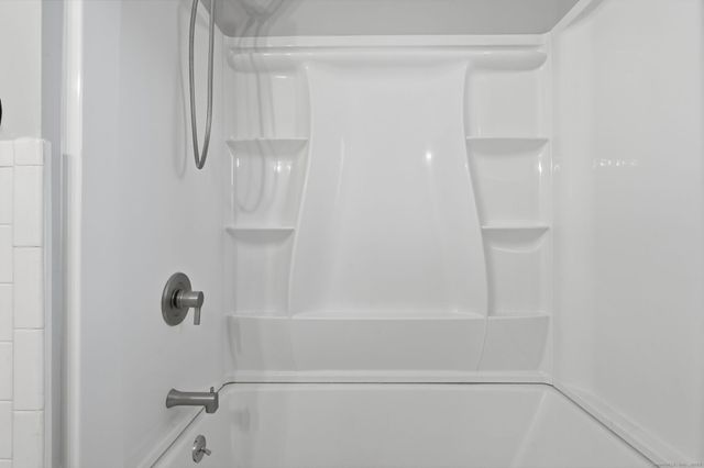 269 Great Swamp Road, Glastonbury, CT 06033