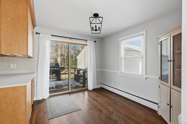 269 Great Swamp Road, Glastonbury, CT 06033