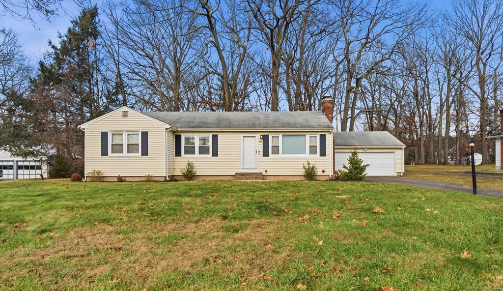 269 Great Swamp Road, Glastonbury, CT 06033