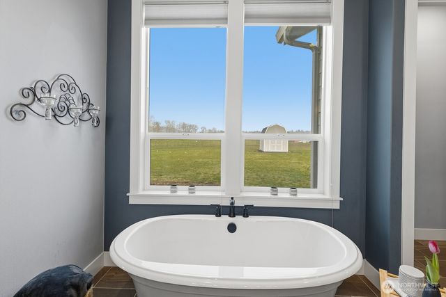 408 Tulip Lane, Woodland, WA 98674
