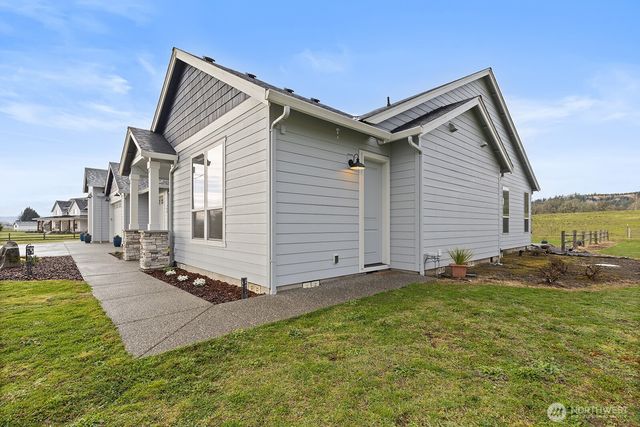408 Tulip Lane, Woodland, WA 98674