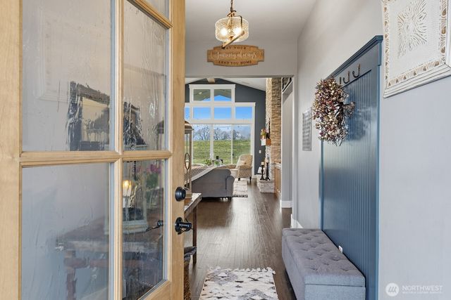 408 Tulip Lane, Woodland, WA 98674