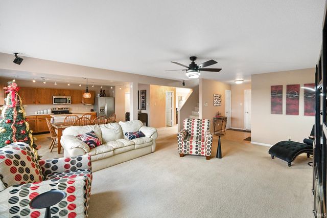 3052 W Meadowbend Drive, Monrovia, IN 46157