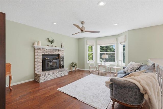 31225 Peninsula Avenue, Lindstrom, MN 55045