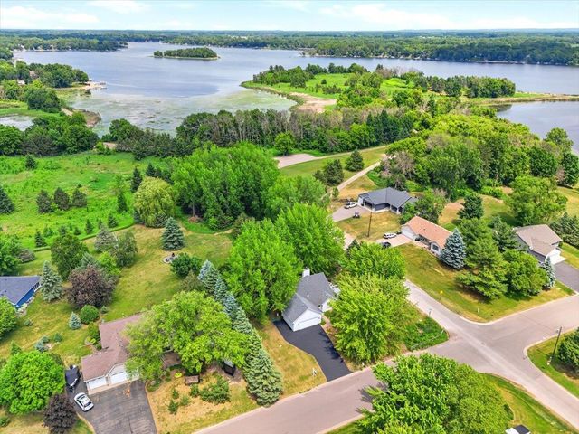 31225 Peninsula Avenue, Lindstrom, MN 55045