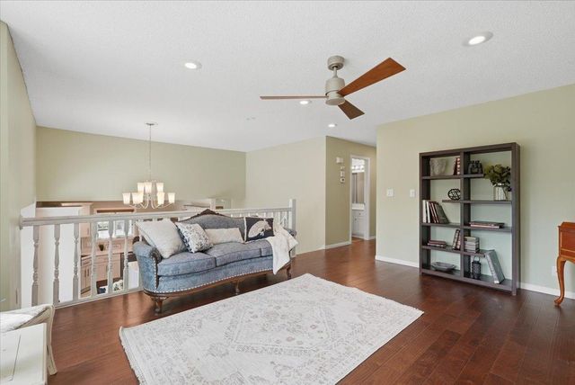 31225 Peninsula Avenue, Lindstrom, MN 55045