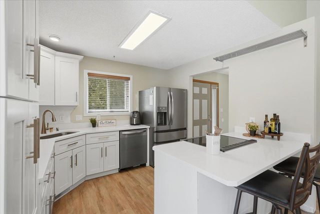 31225 Peninsula Avenue, Lindstrom, MN 55045
