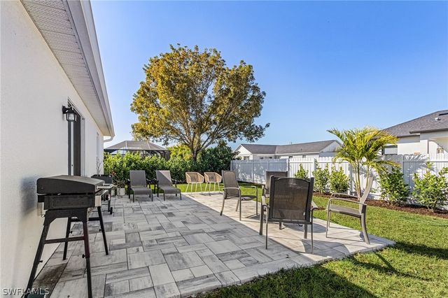 1618 NW 7th AVE, Cape Coral, FL 33993