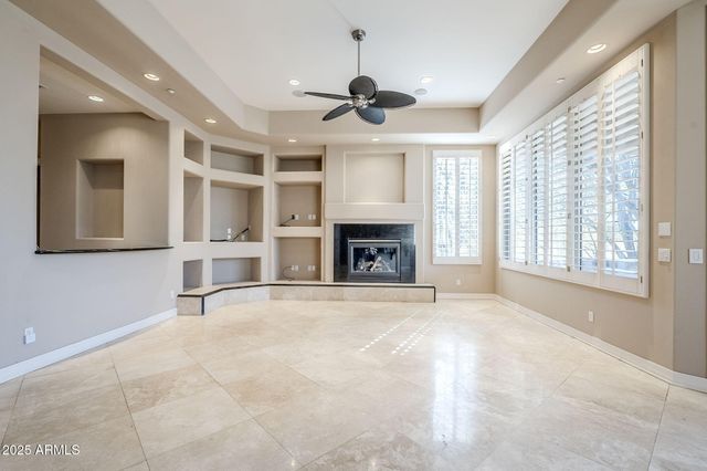 8037 E THORNTREE Drive, Scottsdale, AZ 85266