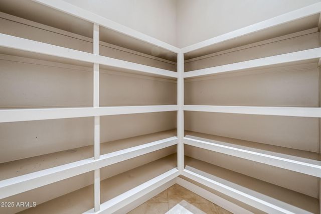 8037 E THORNTREE Drive, Scottsdale, AZ 85266