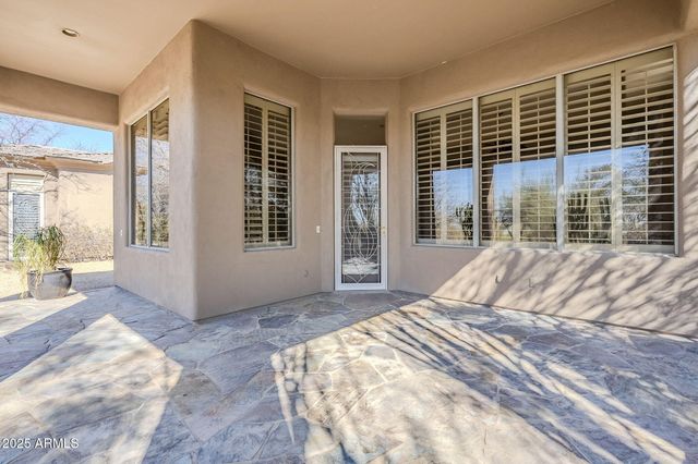 8037 E THORNTREE Drive, Scottsdale, AZ 85266