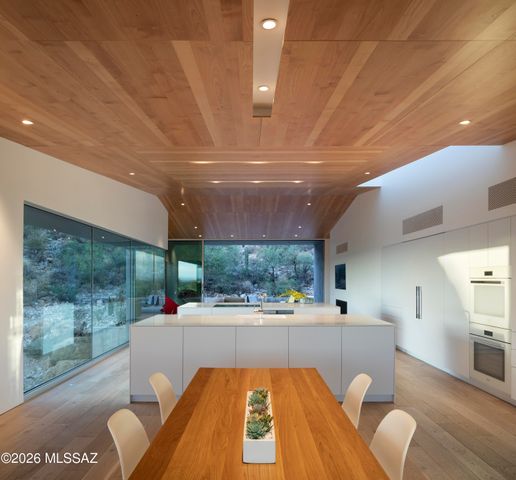 6512 N Ventana Canyon Drive, Tucson, AZ 85750