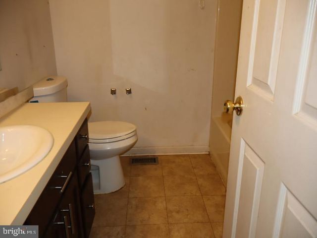 1303 MASON RUN, Pine Hill, NJ 08021