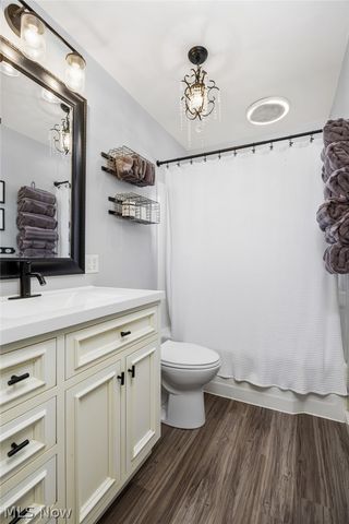 2427 Wadsworth Road, Norton, OH 44203