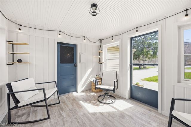 2427 Wadsworth Road, Norton, OH 44203