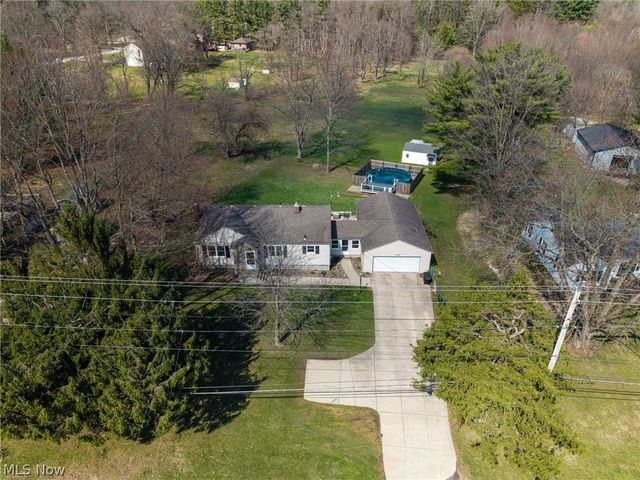 2427 Wadsworth Road, Norton, OH 44203