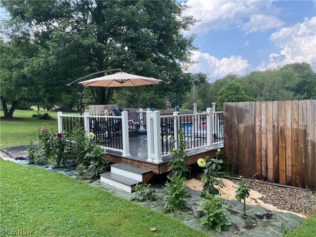 2427 Wadsworth Road, Norton, OH 44203