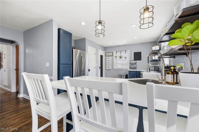 2427 Wadsworth Road, Norton, OH 44203