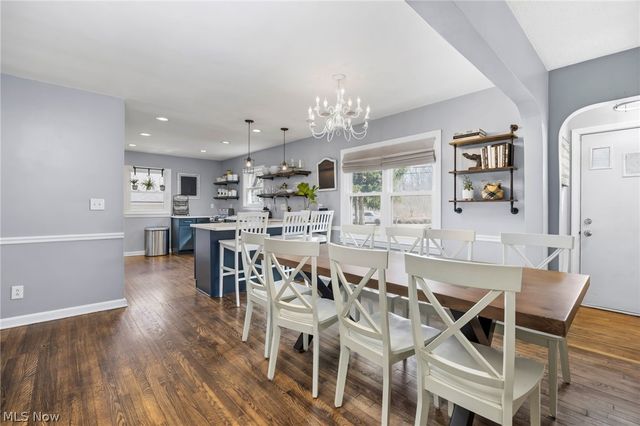 2427 Wadsworth Road, Norton, OH 44203