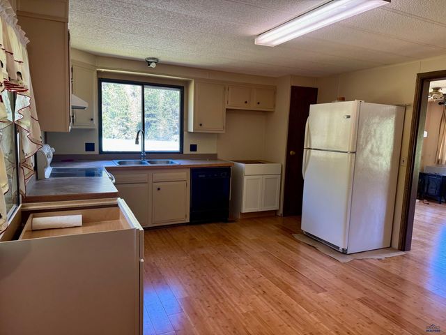 11520 MELCHERT PL, Rochford, SD 57745