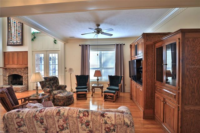 15551 NW HIGHWAY 225, Reddick, FL 32686