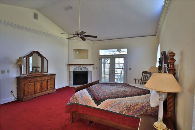 15551 NW HIGHWAY 225, Reddick, FL 32686