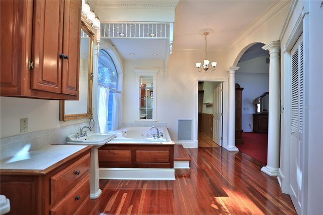 15551 NW HIGHWAY 225, Reddick, FL 32686