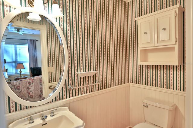 15551 NW HIGHWAY 225, Reddick, FL 32686