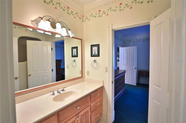 15551 NW HIGHWAY 225, Reddick, FL 32686