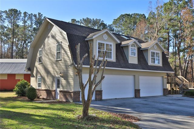 15551 NW HIGHWAY 225, Reddick, FL 32686